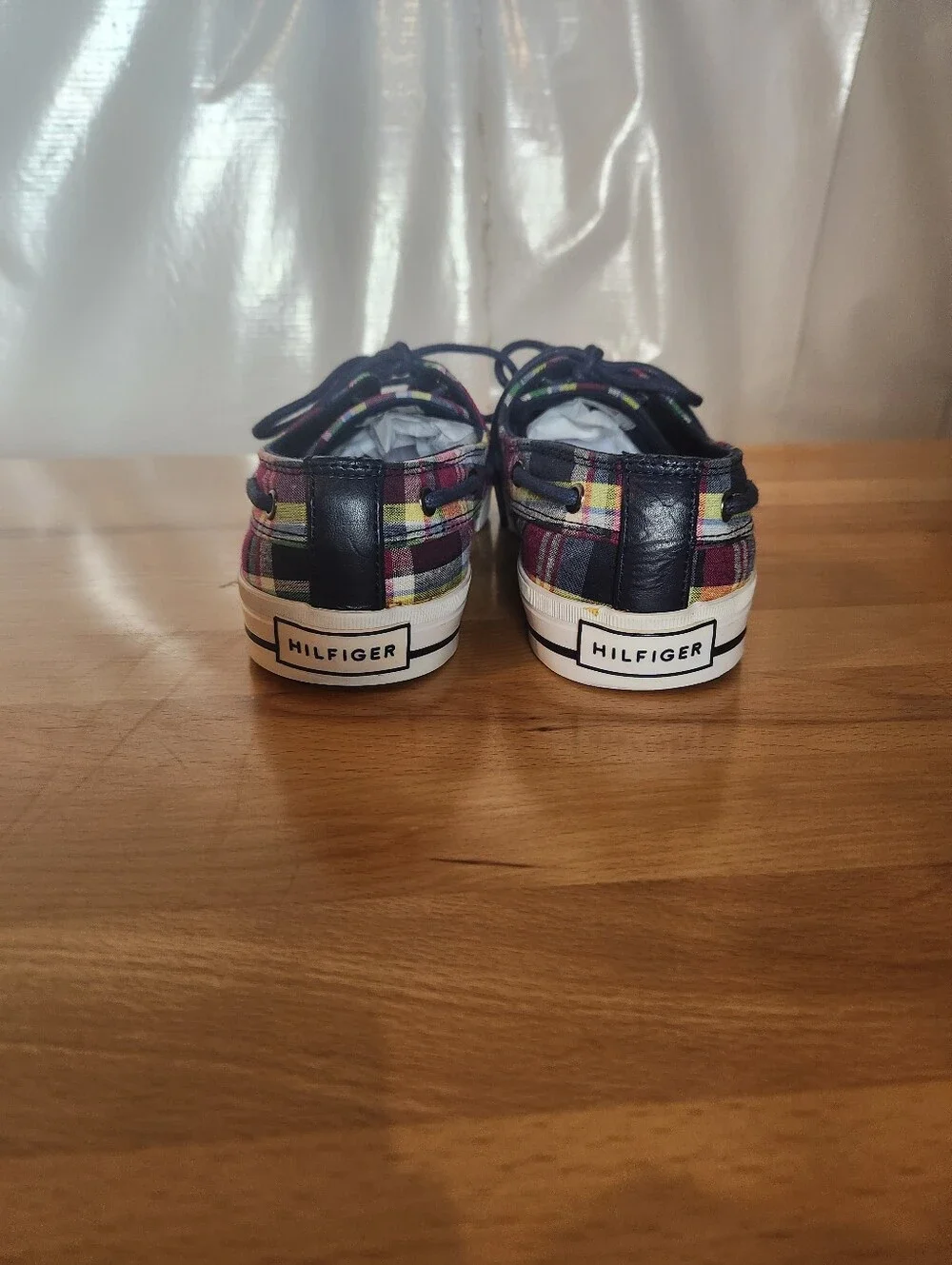Tommy Hilfiger Plaid Canvas Boat Shoes Mens 8 Preppy Coastal Casual Lace Up